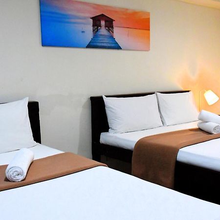 Arzo Hotel Makati San Pedro Makati Eksteriør billede